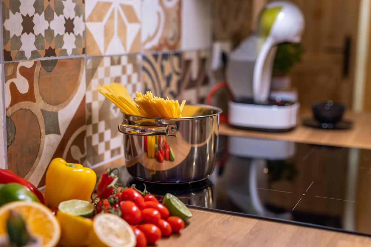 Villa Kasztelan Apartamenty 下乌斯奇基 外观 照片
